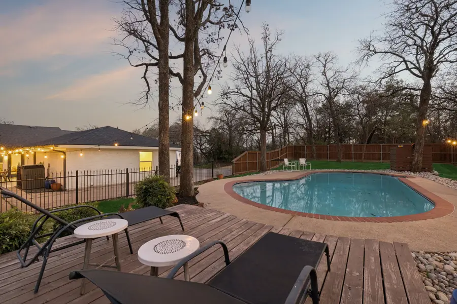 1021 Oakwood Drive, Keller, TX 76248 - #3