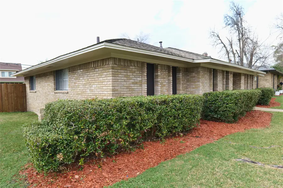 7137 Hunnicut Road, Dallas, TX 75227 - #3