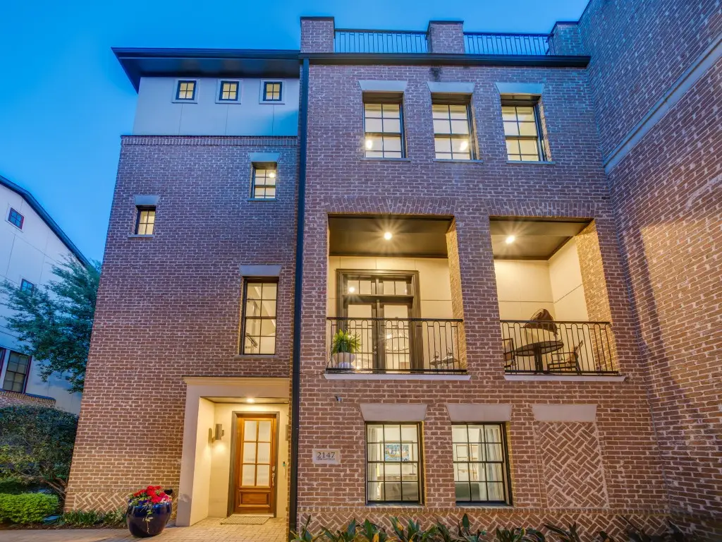 2147 Minehampton Lane, Dallas, TX 75201 - #1