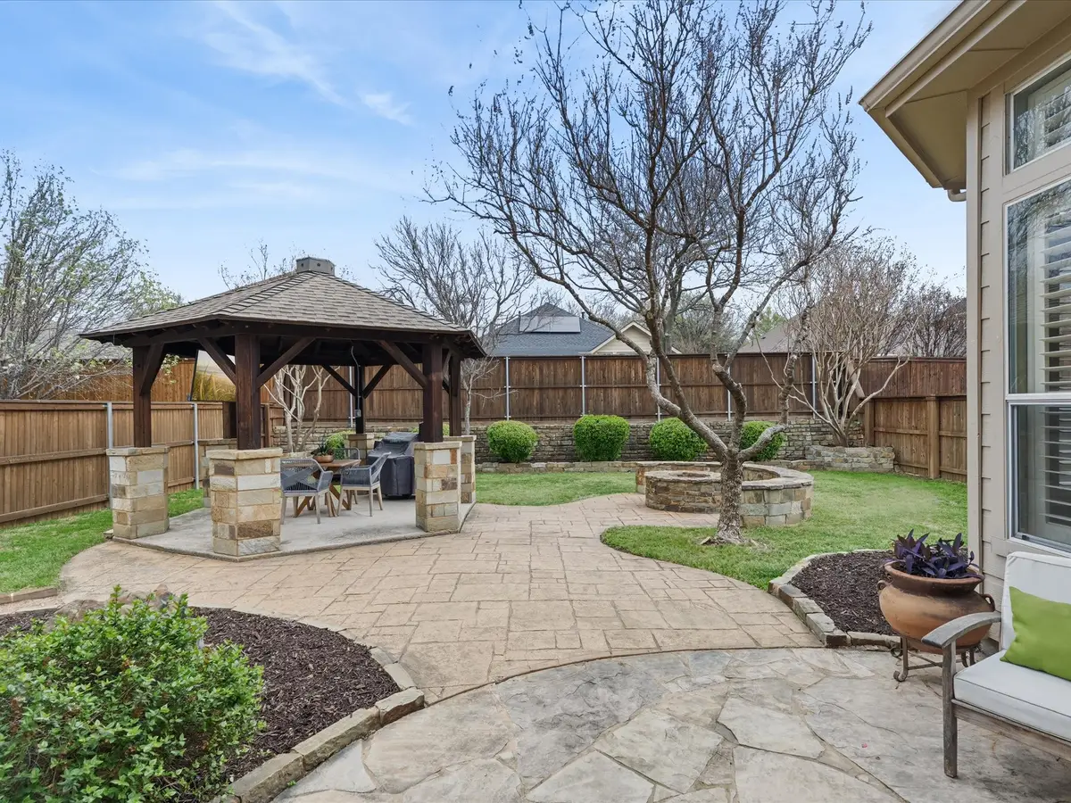 1600 Meadows Avenue, Lantana, TX 76226 - #1