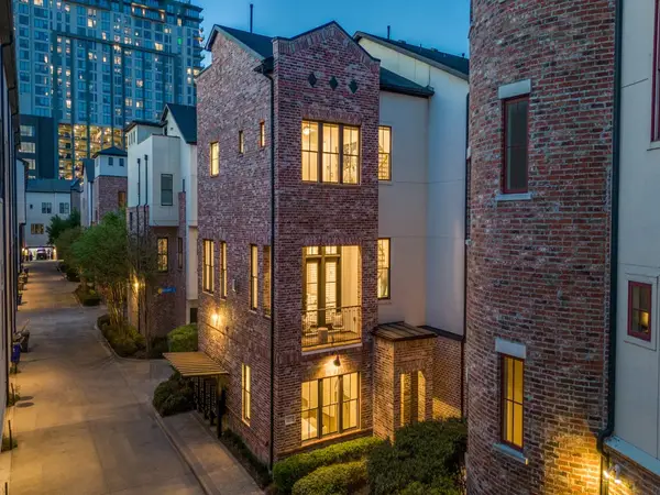 2114 Aylesport Drive, Dallas, TX 75201