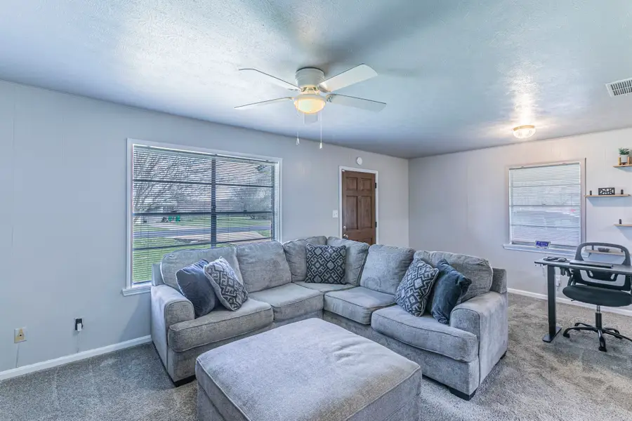 619 Dejay Street, Fairfield, TX 75840 - #2