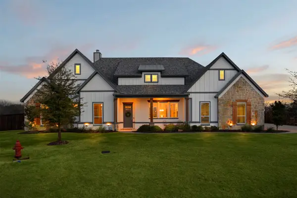 520 Fox Hill Court, Waxahachie, TX 75167