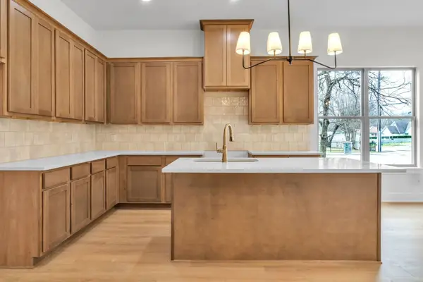 1032 Holcomb Road, Dallas, TX 75217