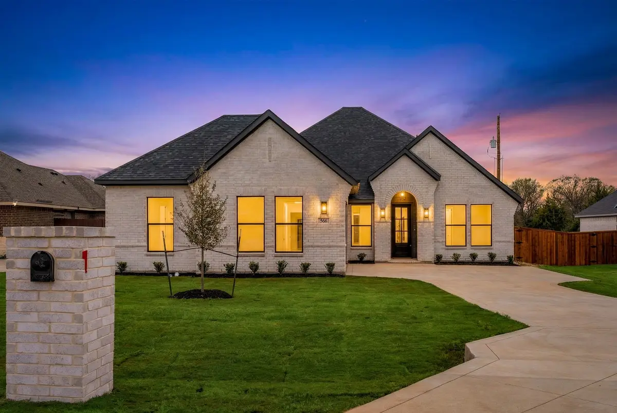 598 E Woodell Drive, Glenn Heights, TX 75154 - #1