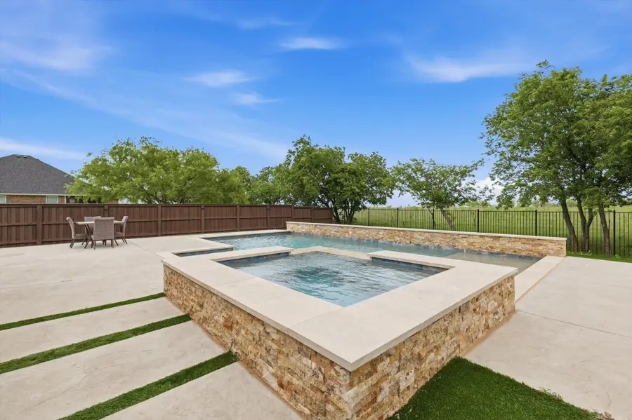 5013 Diamond Drive, Sanger, TX 76266 - #3