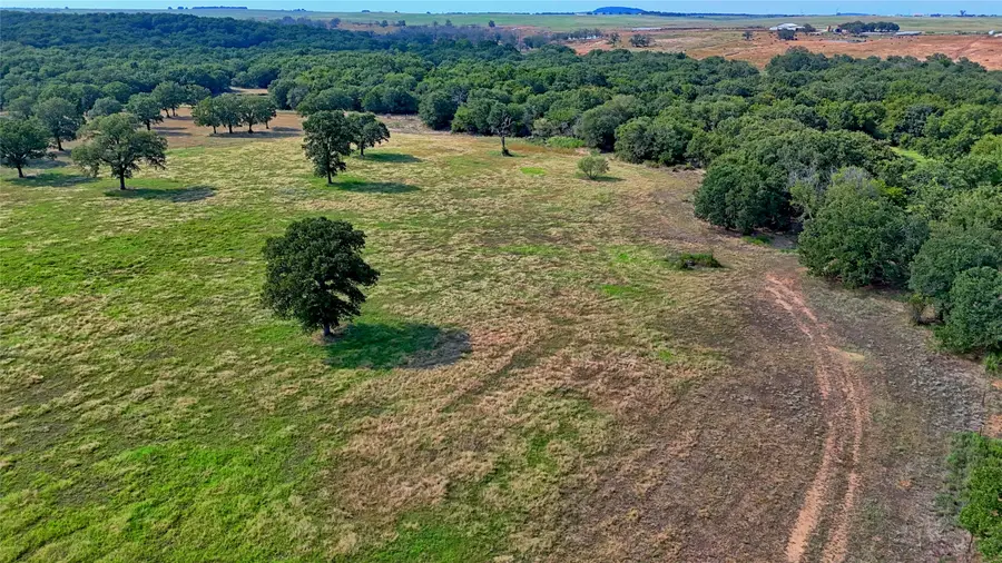 5775 Old Vashti Road, Bowie, TX 76230 - #2