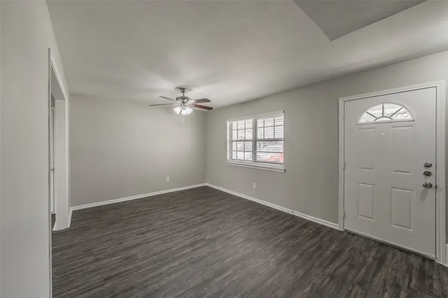 6732 Plantation Road, Forest Hill, TX 76140 - #2