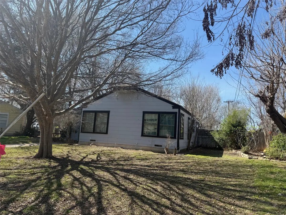 3950 Marks Place, Fort Worth, TX 76116 - #1