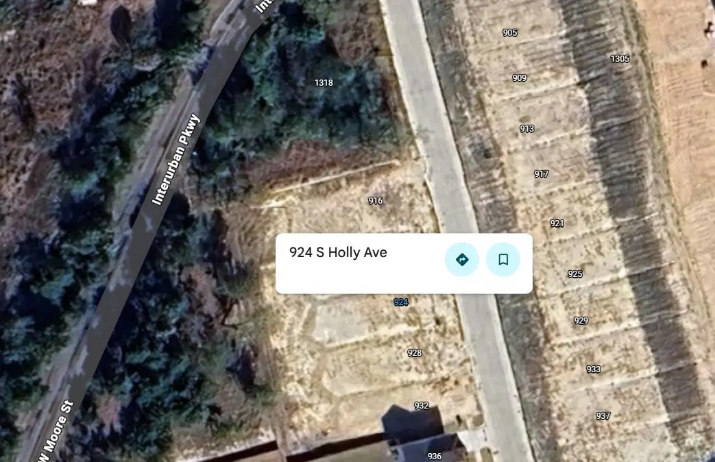 924 S Holly Avenue, Sherman, TX 75092 - #1