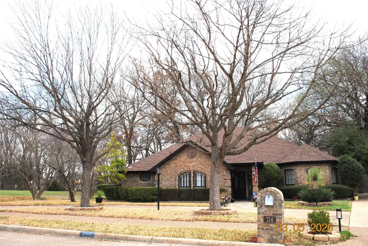 714 Mill Creek Road, Lancaster, TX 75146 - #1