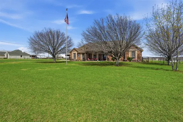 7229 County Road 1205, Rio Vista, TX 76093