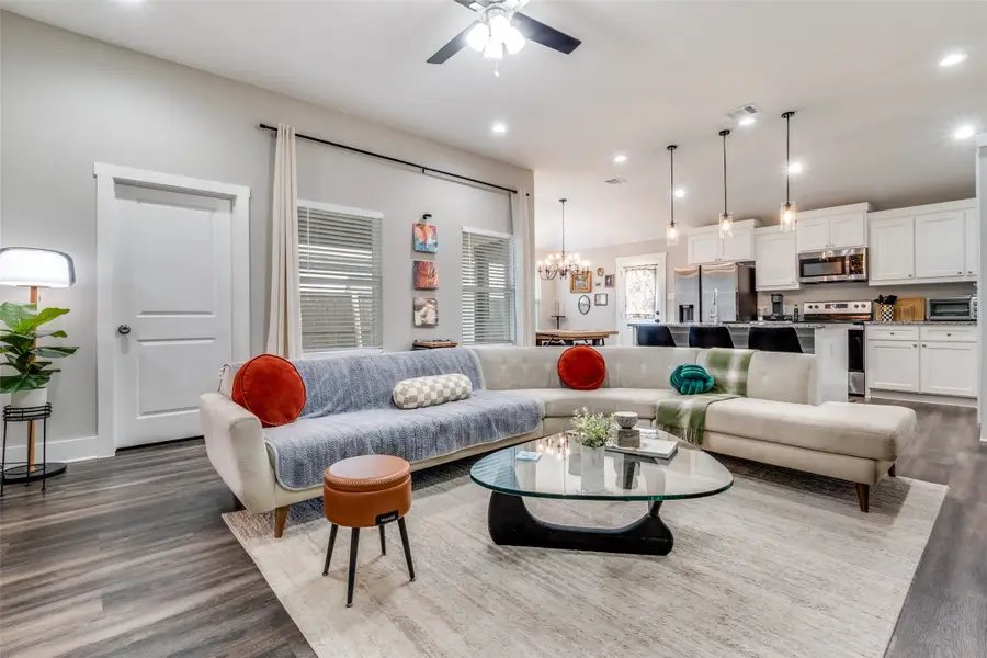 634 Bethpage Avenue, Dallas, TX 75217 - #3