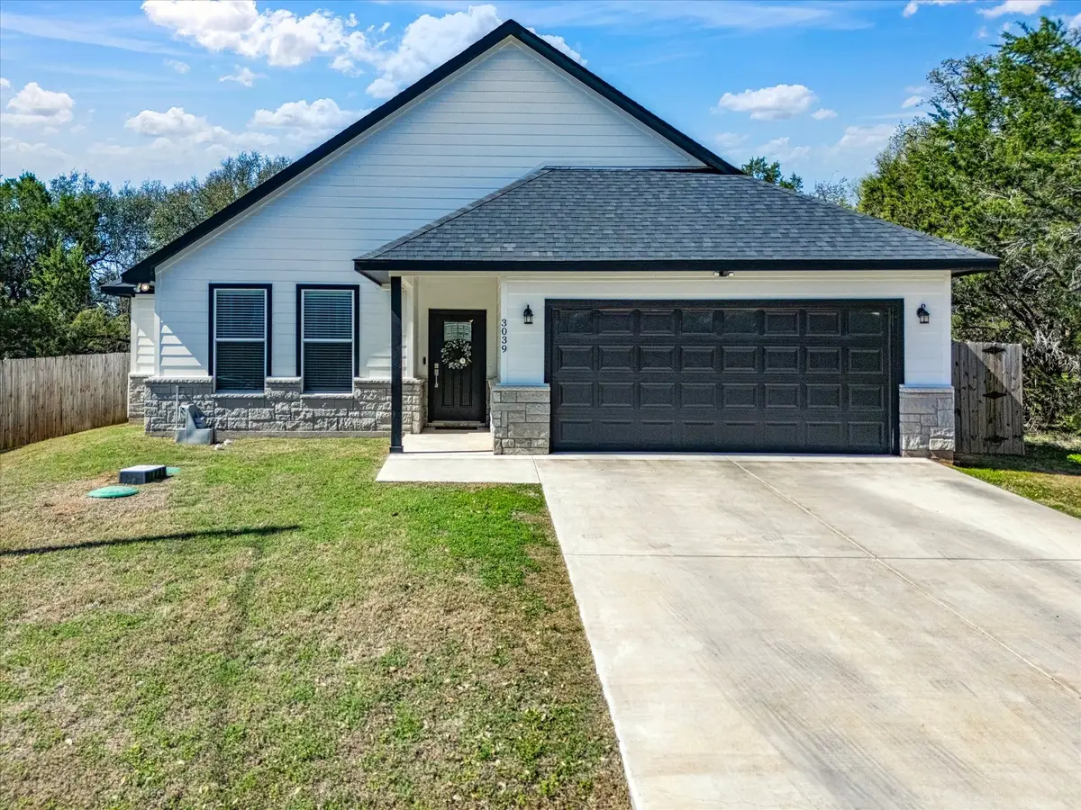 3039 Steepleridge Circle, Granbury, TX 76048 - #1