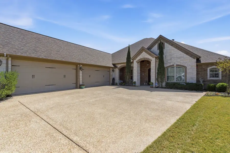 1208 Sunset Bay Drive, Granbury, TX 76048 - #3