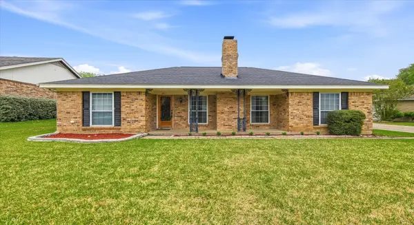 6917 Wilton Drive, Fort Worth, TX 76133
