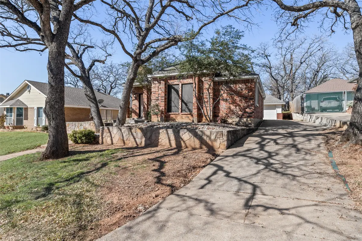 4106 Sunday Hill Drive, Arlington, TX 76016 - #1