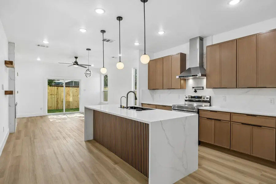 2402 Dyson Street, Dallas, TX 75215 - #2