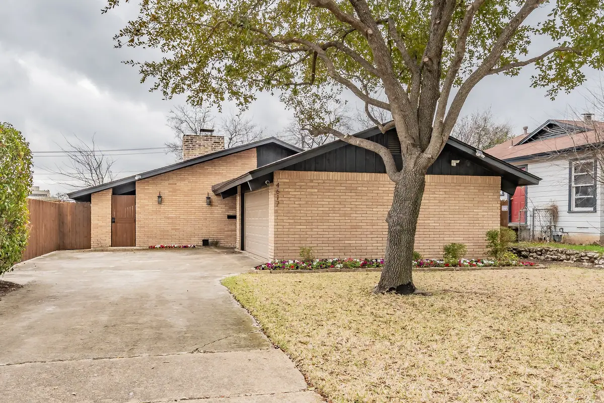 4617 Houghton Avenue, Fort Worth, TX 76107 - #1