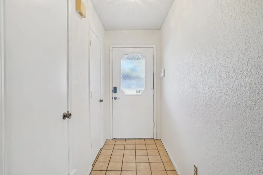 1105 Parkhill Avenue, Saginaw, TX 76179 - #3