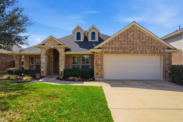 9421 Drovers View Trail, Fort Worth, TX 76131