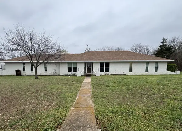 910 Panorama Loop, Waxahachie, TX 75165