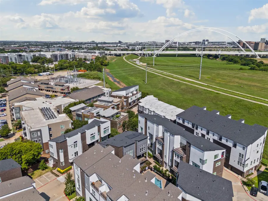 381 E Greenbriar Lane #501, Dallas, TX 75203 - #3