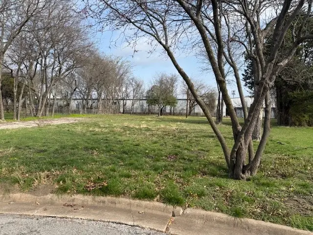 1617 E Nall Street, Sherman, TX 75090 - #1