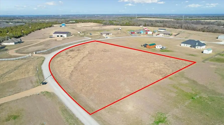 301 Marshall Circle, Whitewright, TX 75491 - #2