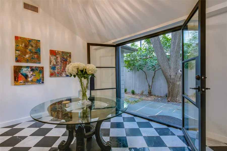 4126 Gilbert Avenue, Dallas, TX 75219 - #3