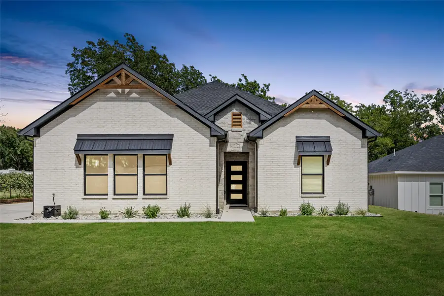 1832 S Park Avenue, Denison, TX 75020 - #2