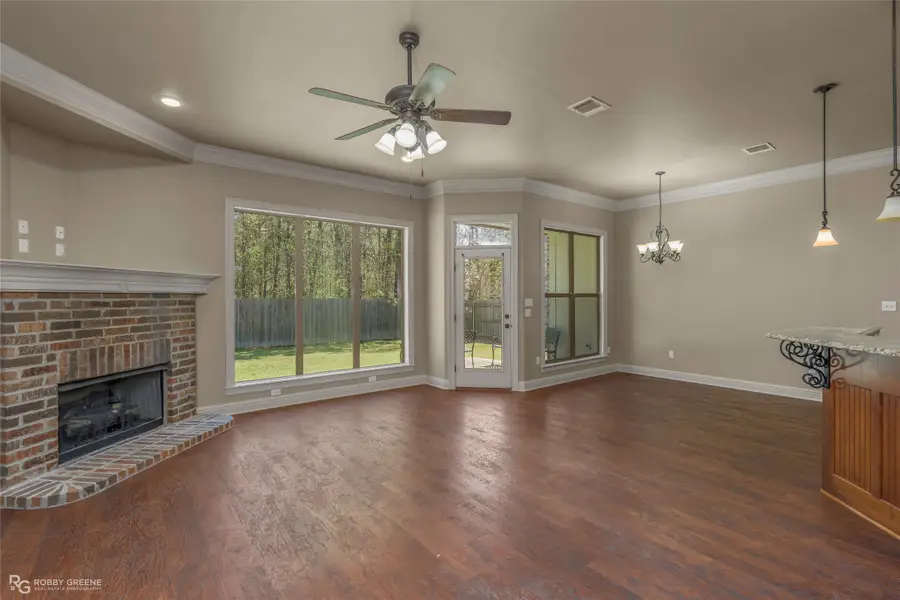 9057 Mitcham Street, Shreveport, LA 71106 - #3