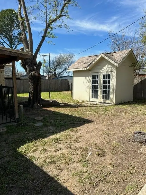 2102 Jeannette Court, Arlington, TX 76010 - #2