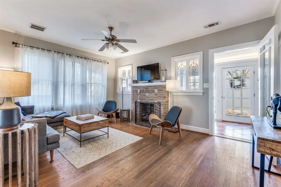 615 Clermont Avenue, Dallas, TX 75223 - #3