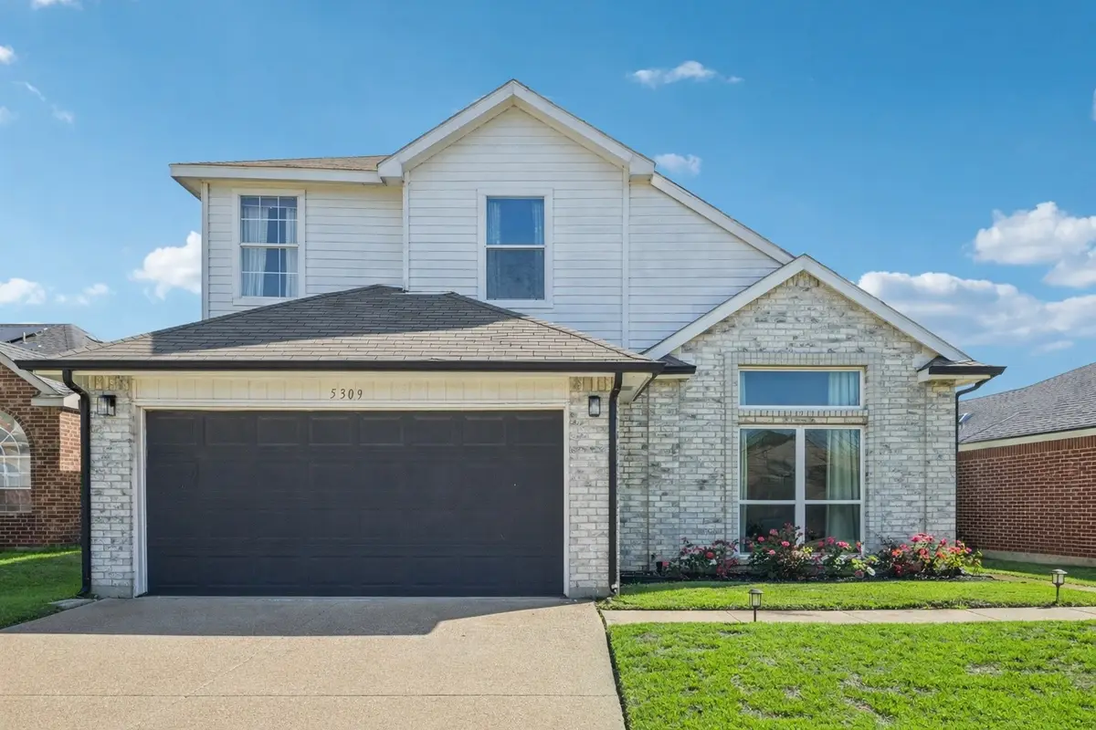 5309 Manhassett Drive, Arlington, TX 76018 - #1