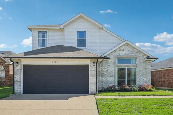 5309 Manhassett Drive, Arlington, TX 76018