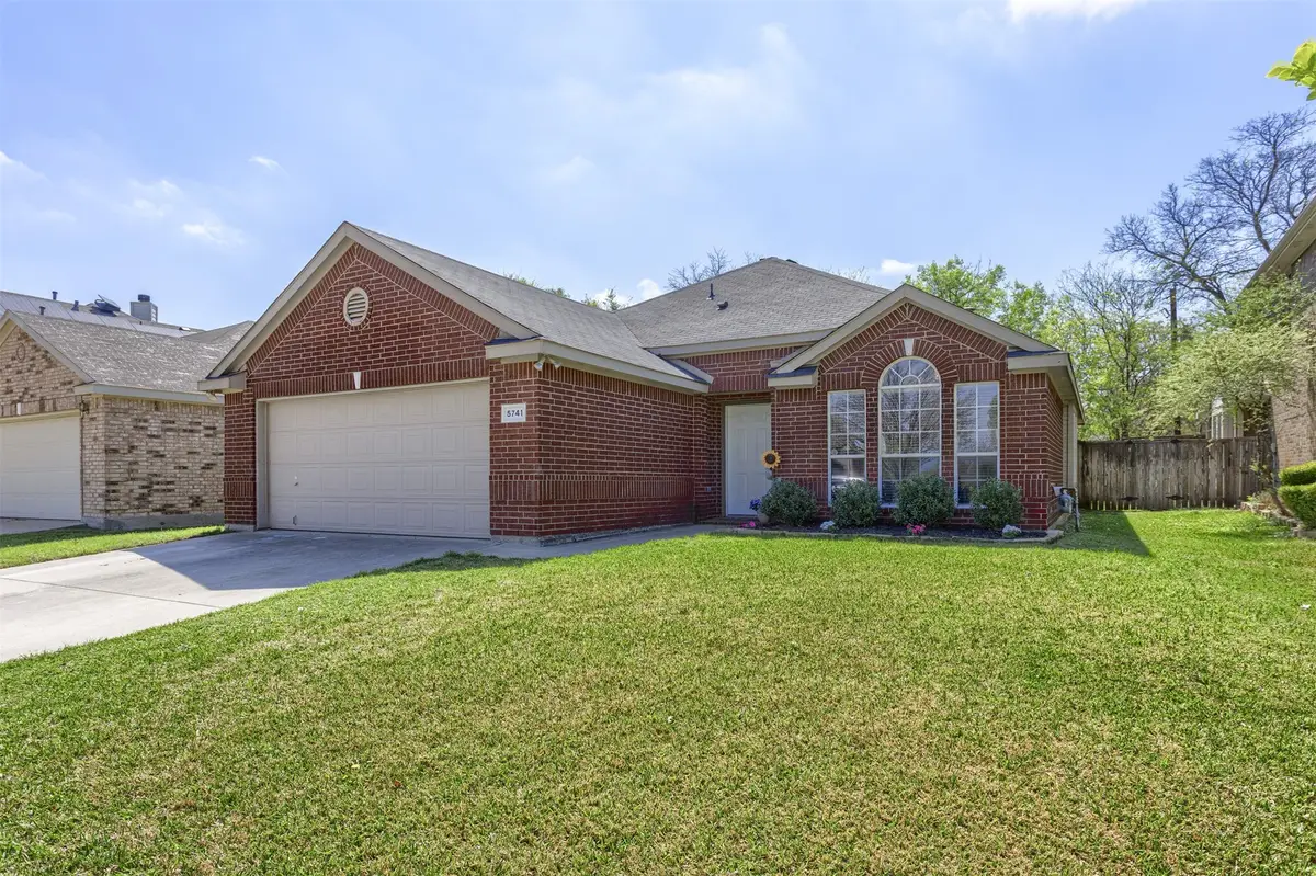 5741 Starboardway Drive, Fort Worth, TX 76135 - #1