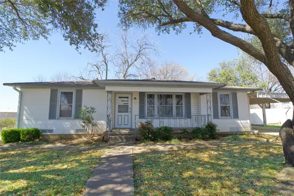 609 Cedar Street, Muenster, TX 76252