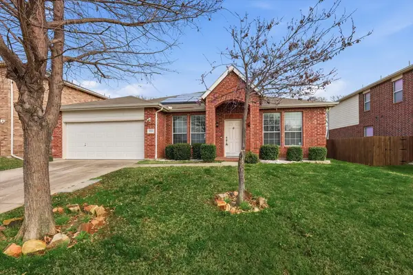 9212 Wellington Drive, Little Elm, TX 75068