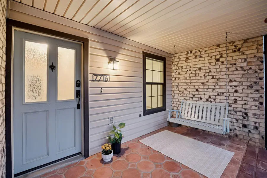 7716 Chasewood Drive, North Richland Hills, TX 76182 - #2
