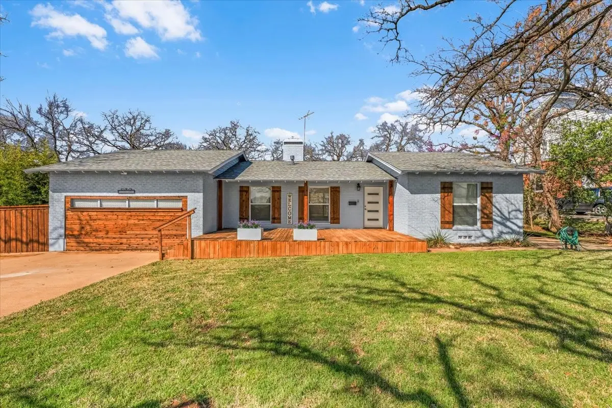 1313 W Sanford Street, Arlington, TX 76012 - #1