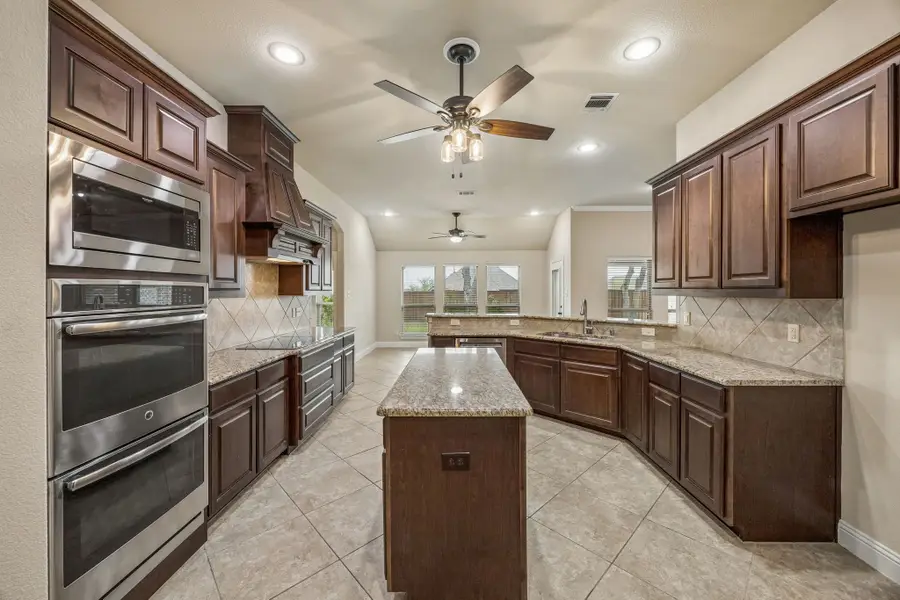 3905 Durham Drive, Rockwall, TX 75087 - #2