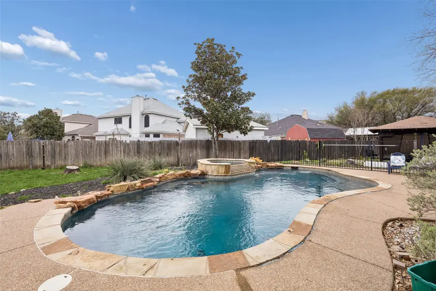 5076 Blanco Drive, Haltom City, TX 76137 - #2