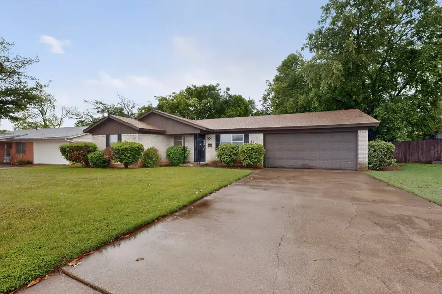 4429 Berke Road, Fort Worth, TX 76115 - #2