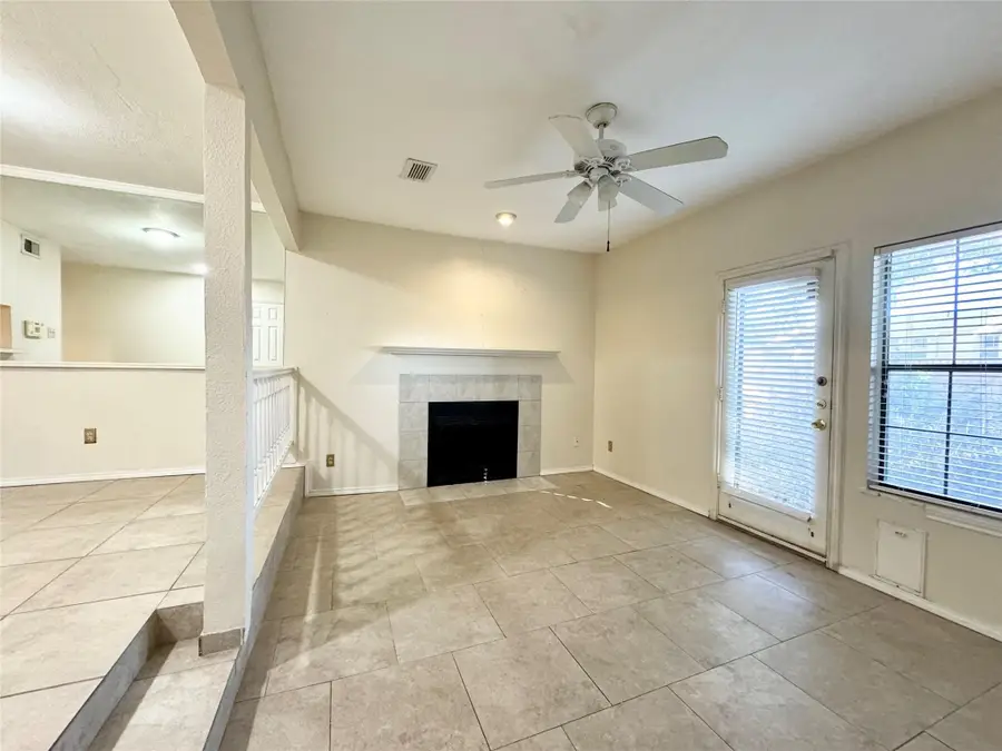 3635 Garden Brook Drive #20100, Farmers Branch, TX 75234 - #2