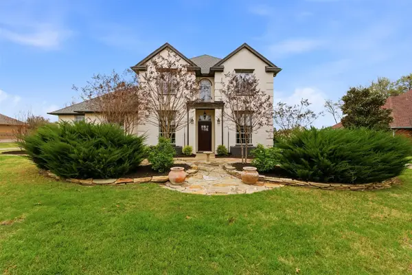 906 Valley View Avenue, Red Oak, TX 75154