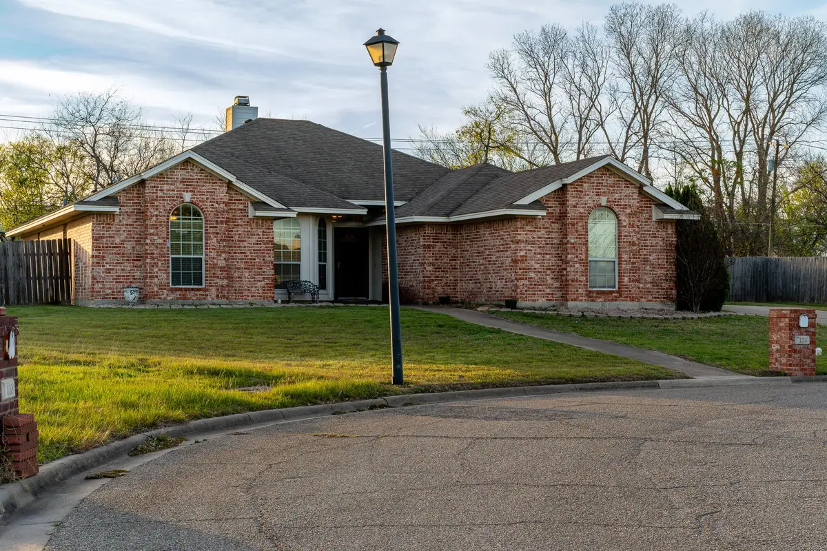 124 Topaz Circle, Hewitt, TX 76643 - #1