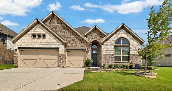 2307 Sam Street, Mansfield, TX 76063