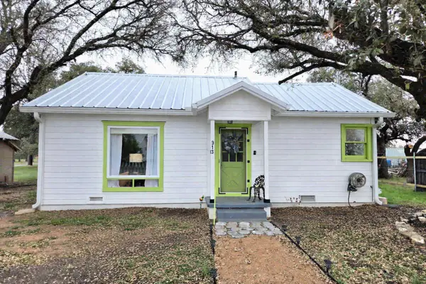 313 King Street, Eden, TX 76837