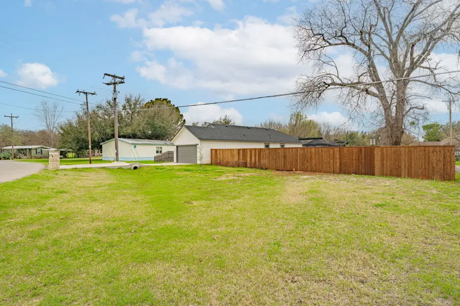 3829 Lands End Court, Granbury, TX 76048 - #3